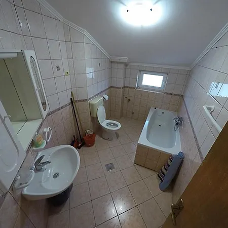 Apartament With Parking Space Lopar, Rab - 20644 *