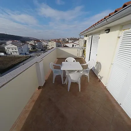Apartment With A Parking Space Lopar, Rab - 20644