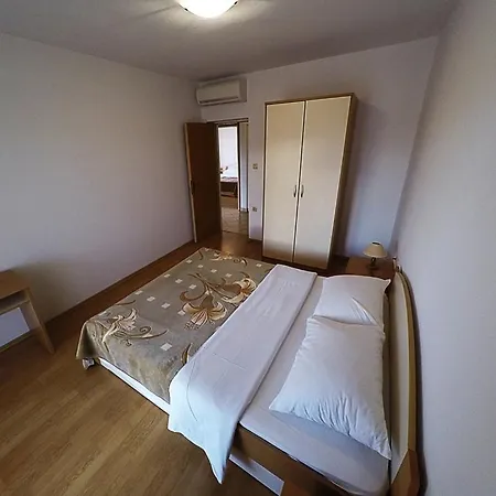 With A Parking Space Lopar, Rab - 20644 Apartment Lopar