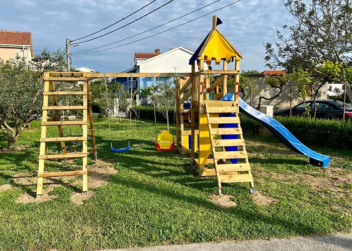 Apartment With Parking Space Lopar, Rab - 20644 *