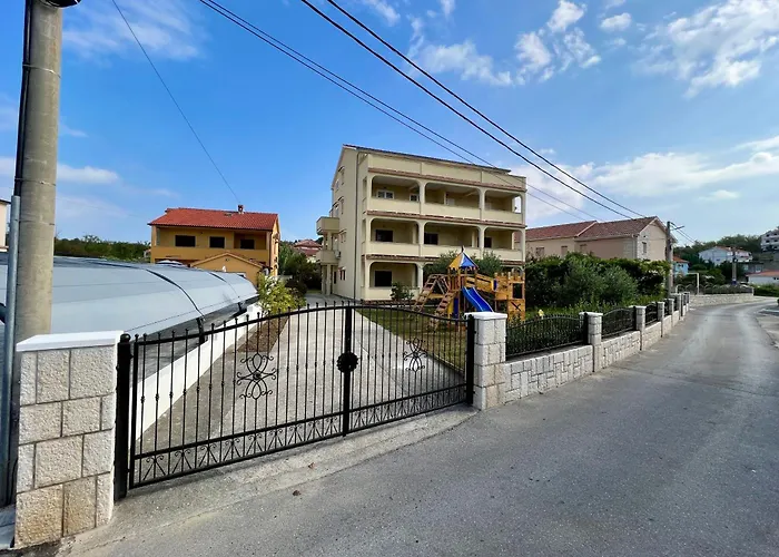 Apartment With Parking Space Lopar, Rab - 20644